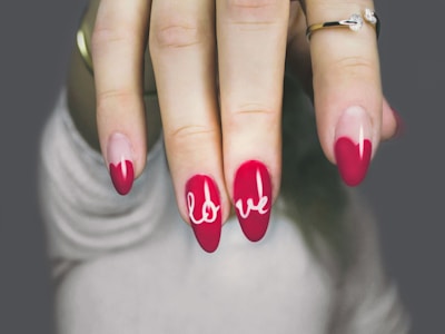 Pediküre mit Shellac inkl. Massage